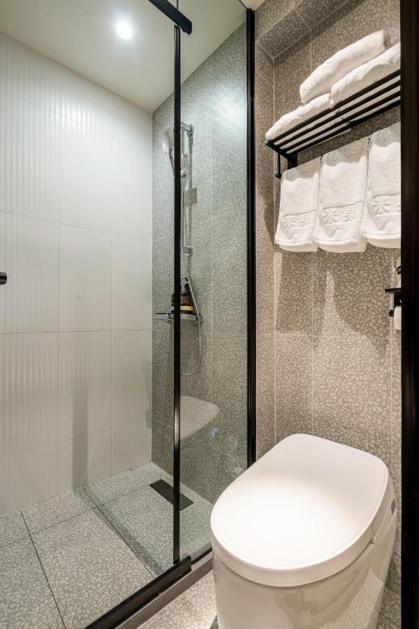 Meego Smart Select Hotel Shanghai Exterior foto
